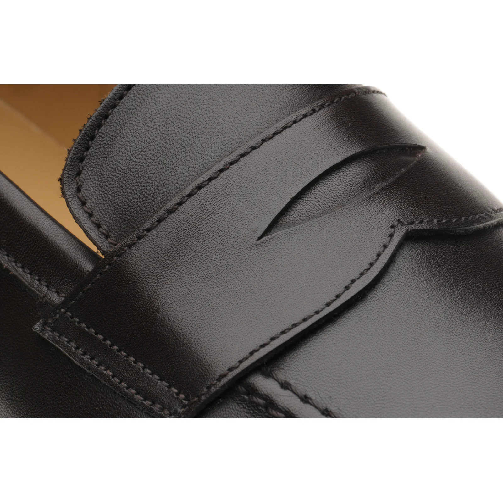 Herring Dunham II Rubber mens rubber-soled loafers in dark brown calf - Image 5