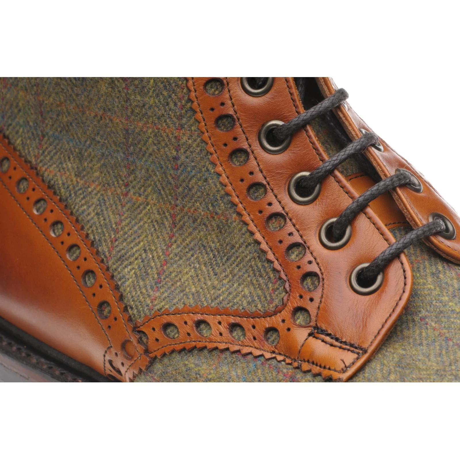 Herring Exmoor in moorland green tweed and chestnut calf - Image 4
