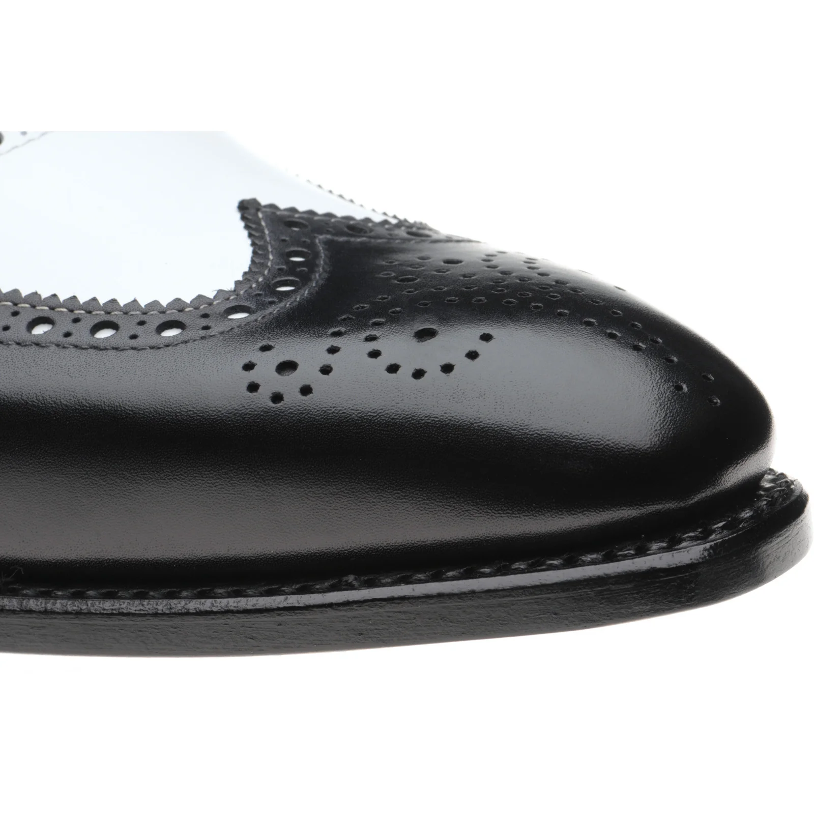 Herring Farnham mens two-tone brogues in black and white calf - Image 5