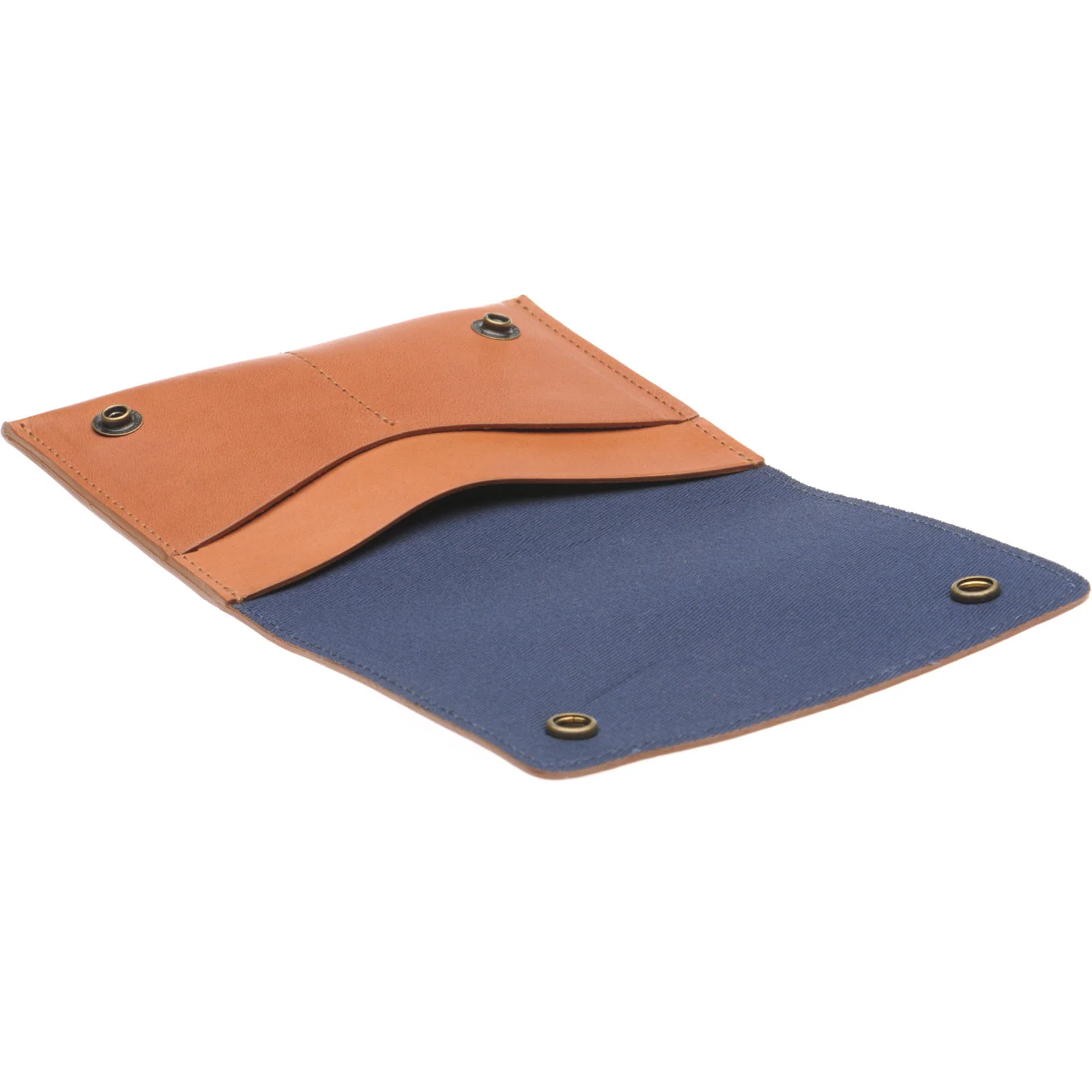 Herring Flaneur Passport holder in tan - Image 4