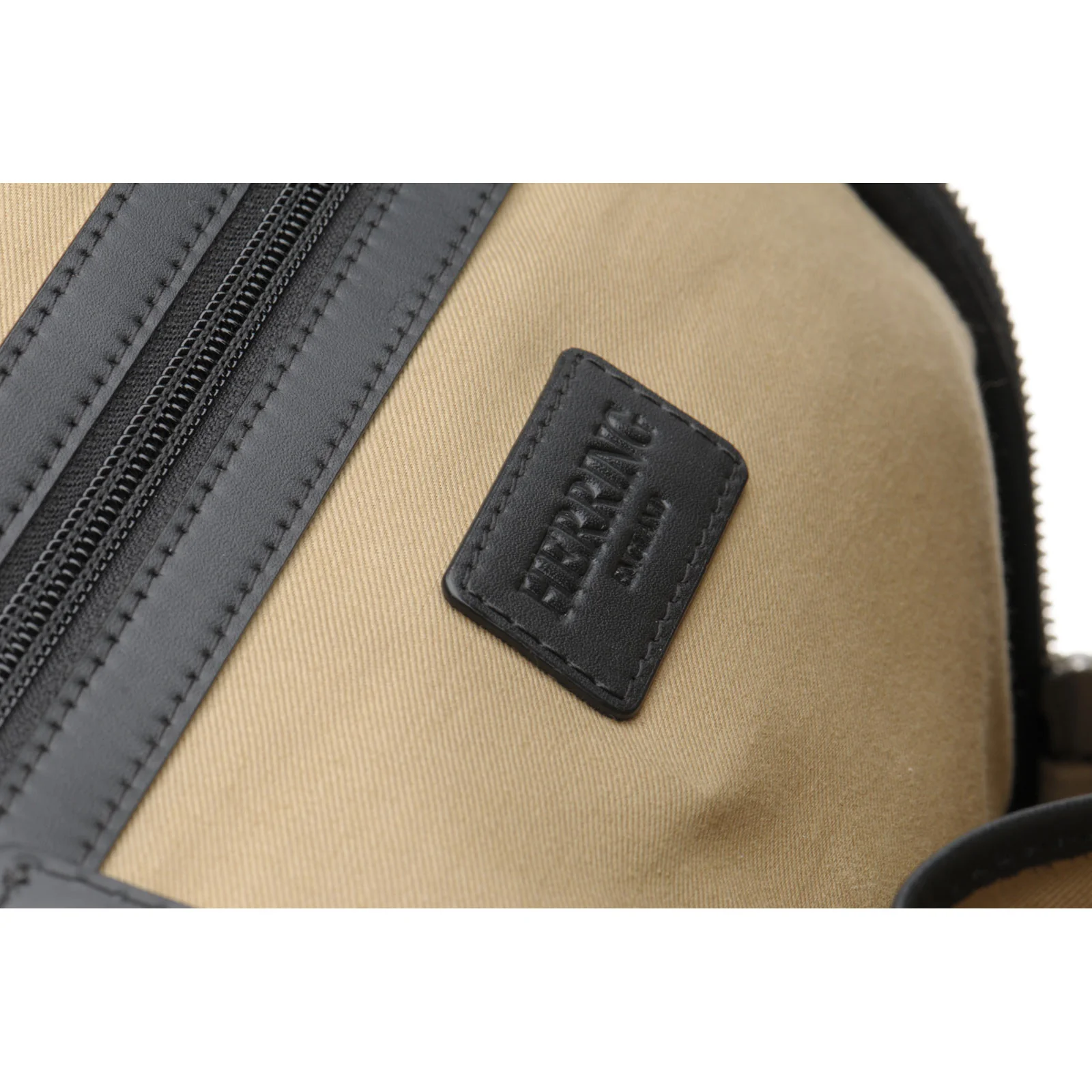 Herring Grantley Backpack in black grain - Image 4
