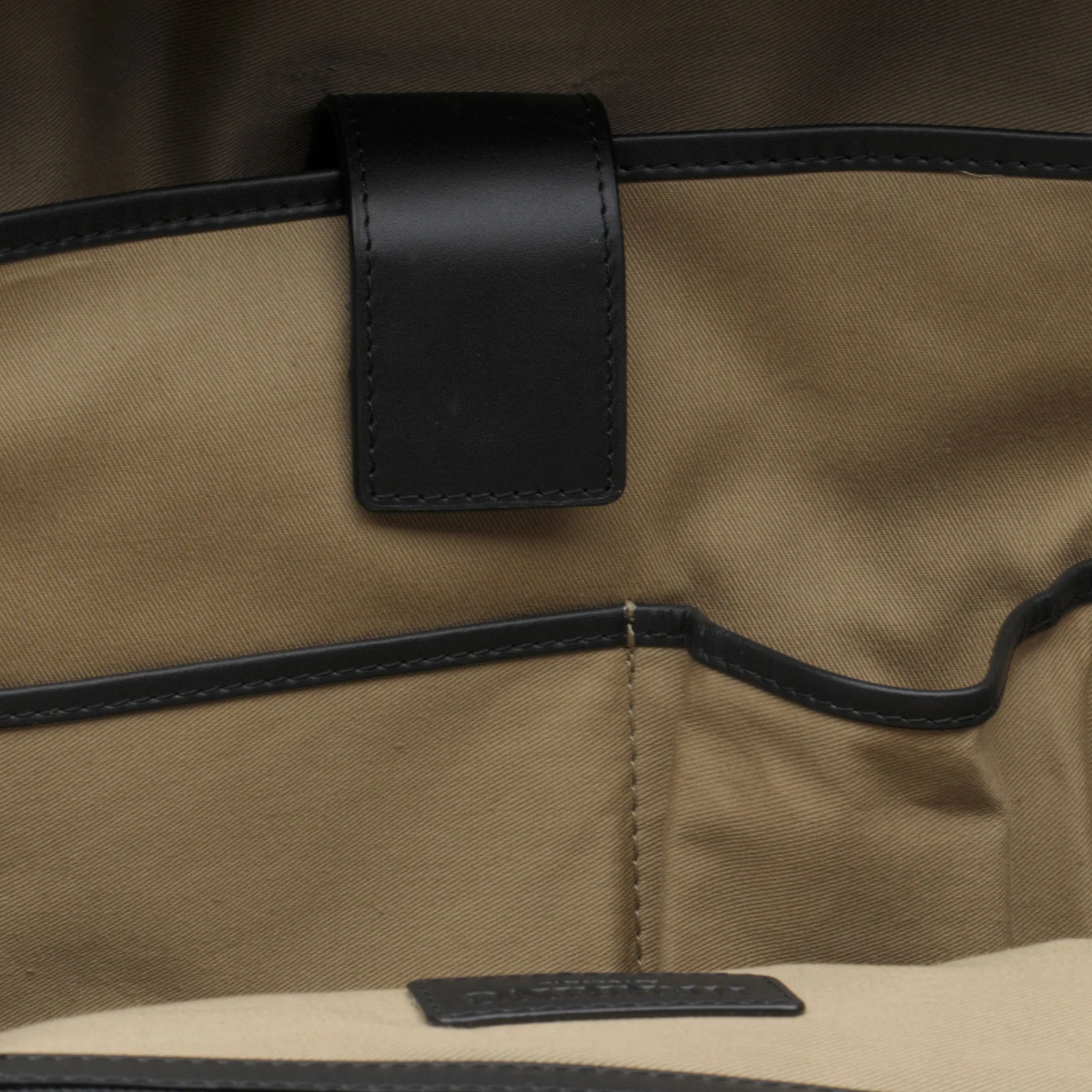 Herring Grantley Backpack in black grain - Image 5