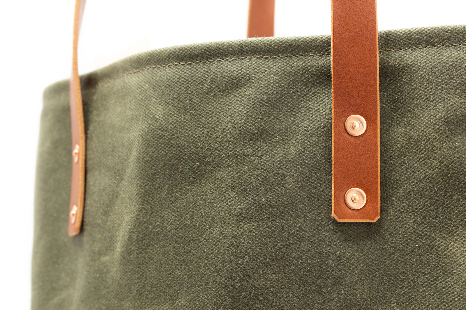 Herring Mill Bay Tote Bag in olive waxed canvas - Image 3