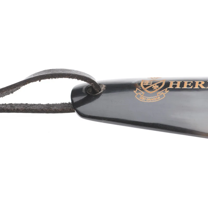 Herring Shoe Horn 4 Flat in horn - Image 3