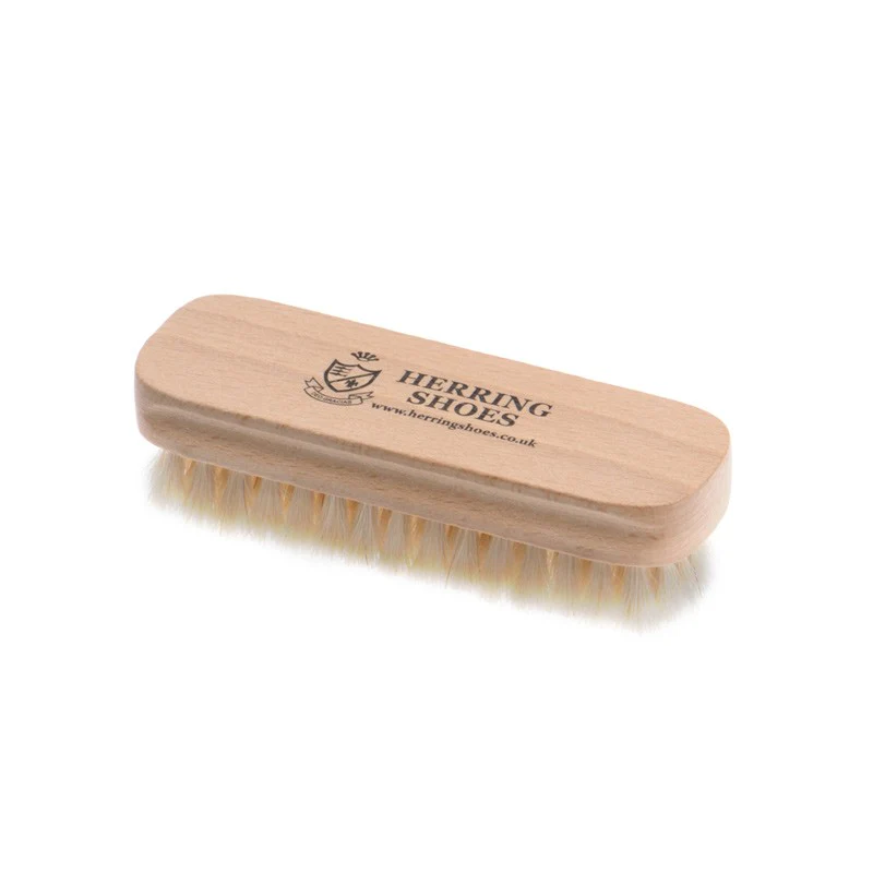 Herring Small Shoe Brush in pale bristles