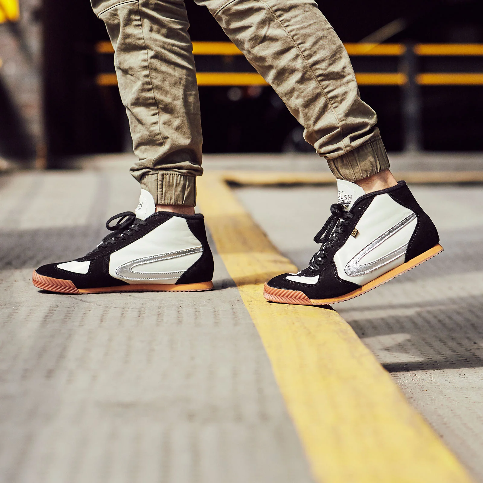 Herring Tokyo Hi-Top Trainer mens rubber-soled boots in white calf and black suede - Image 6