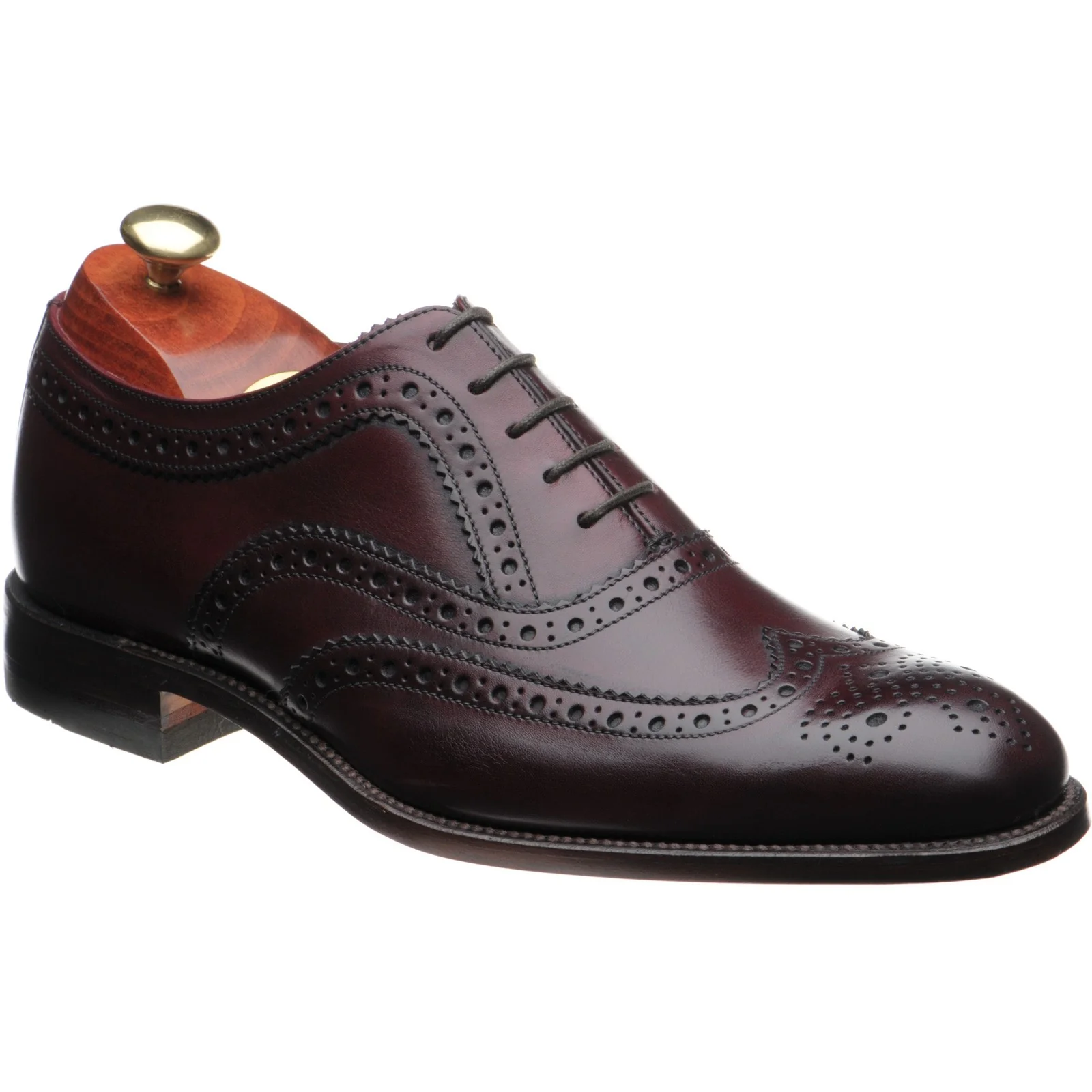 Loake Fearnley mens brogues in burgundy calf