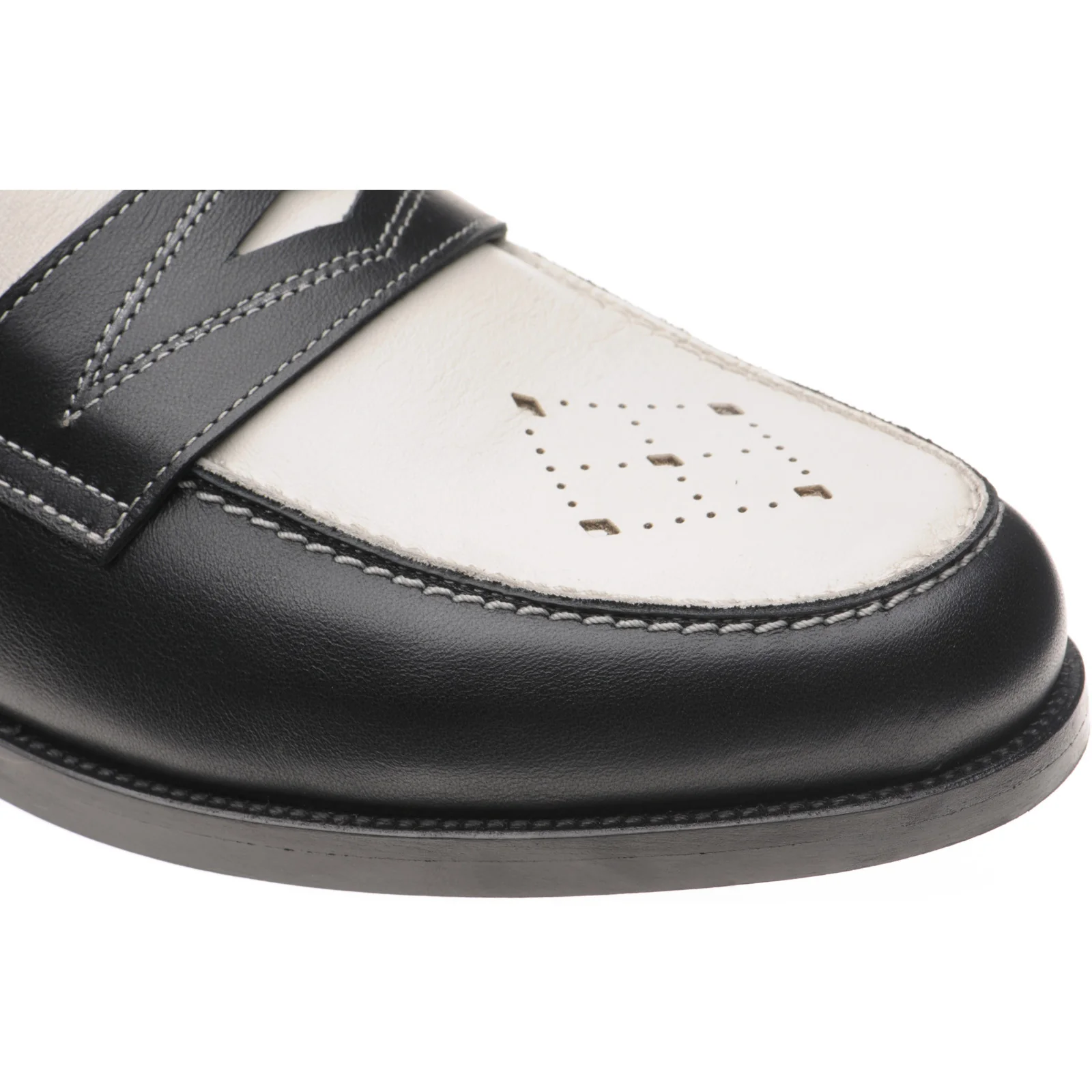 Wildsmith Model 110 mens two-tone rubber-soled loafers in black and off white calf - Image 5