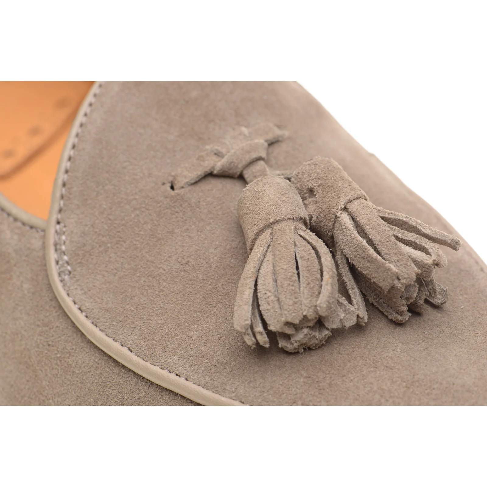 Wildsmith Model 88 mens tasselled loafers in taupe suede - Image 5